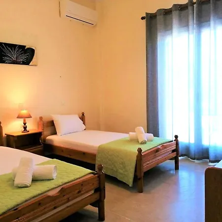 Apartment Nikos 1 *